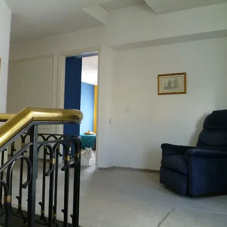 Double With Ensuite Bathroom At Datacom Building Homestay